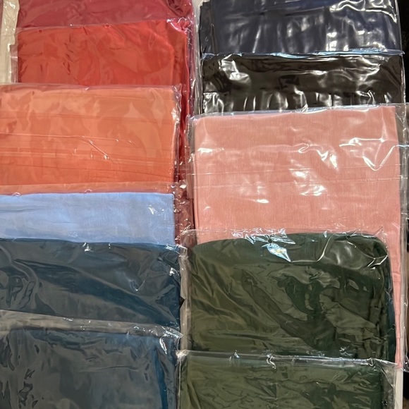 Hijab Made in Dubai UAE One Piece Ties Behind your head - Picture 11 of 11